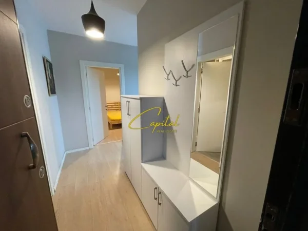 Tirane, jepet me qera apartament 1+1 Kati 2, 75 m² 600 € (MATERNITETI I RI)
