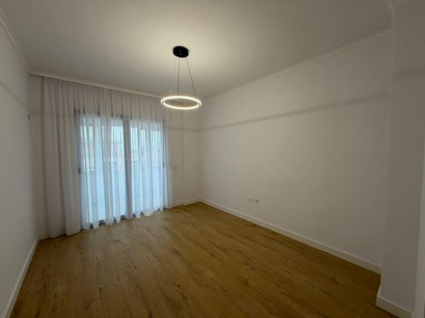 Tirane, shitet apartament 2+1 Kati 5, 100 m² 1.580.426 € (Astir.)