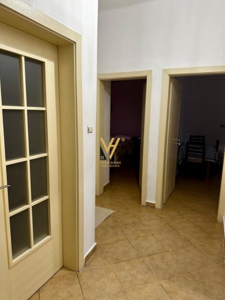 Tirane, shitet apartament 1+1+Ballkon Kati 2, 70 m² 175.000 € (RRUGA E DURRESIT)