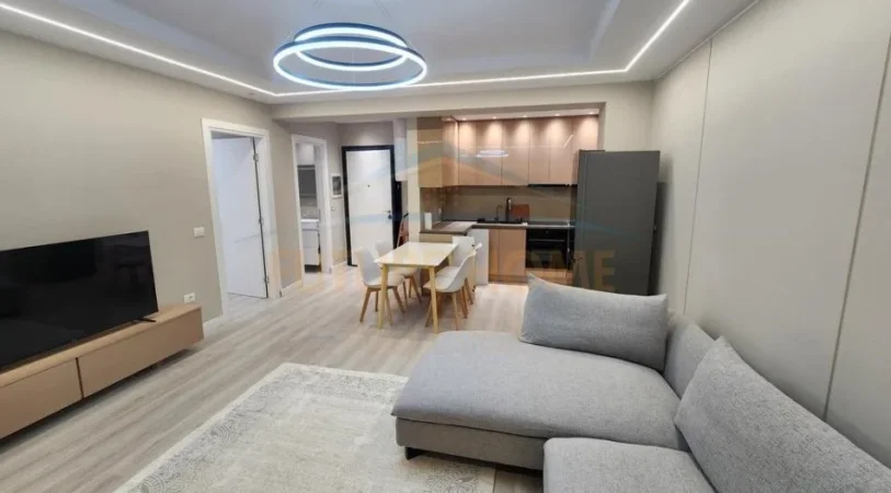 Tirane, jepet me qera apartament 1+1 Kati 1, 76 m² 600 € (Kodra e Diellit 2)