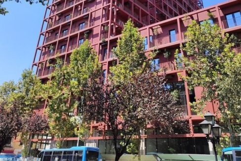 Tirane, jepet me qera ambjent biznesi Kati 17, 160 m² 2.000 € (Rruga e Kavajes, Garden Building)