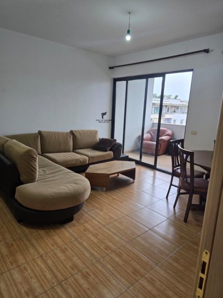 Tirane, jepet me qera apartament 1+1 Kati 7, 65 m² 450 € (ASTIR)