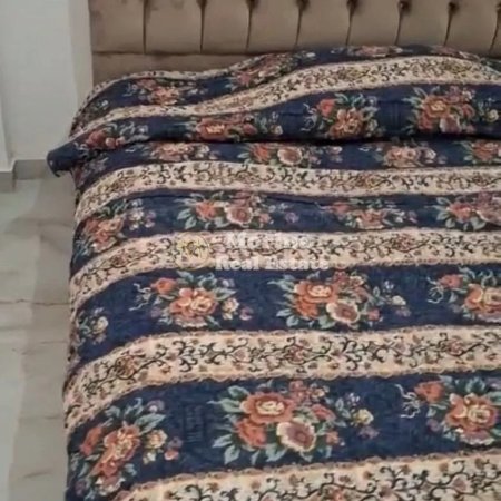 Tirane, jepet me qera apartament 1+1 Kati 1, 50 m² 300 € (Kinostudio)