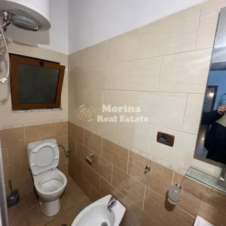 Tirane, jepet me qera Vile 2+1 Kati 3, 130 m² 500 € (Kodra e Priftit)