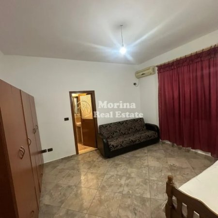 Tirane, jepet me qera Vile 2+1 Kati 3, 130 m² 500 € (Kodra e Priftit)
