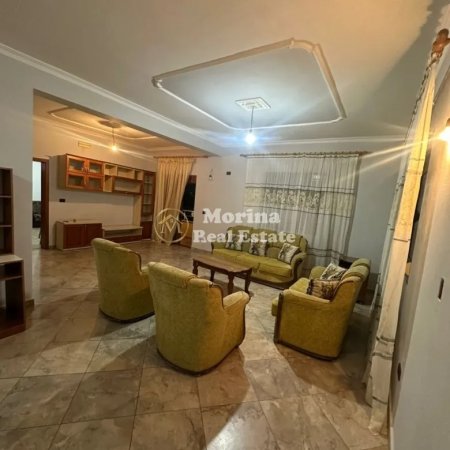 Tirane, jepet me qera Vile 2+1 Kati 3, 130 m² 500 € (Kodra e Priftit)