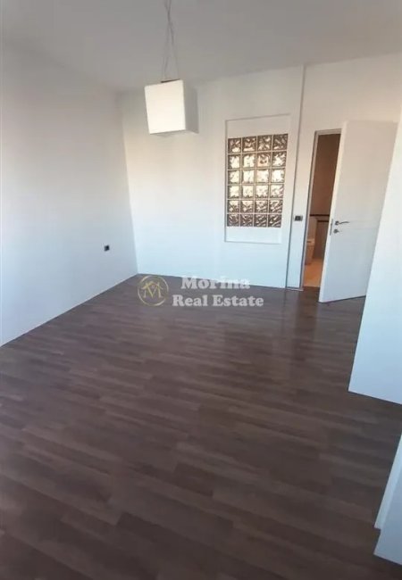 Tirane, shitet apartament 2+1 Kati 4, 150 m² 345.000 € (Liqeni Artificial)