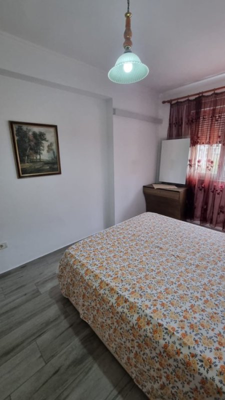 Tirane, jepet me qera apartament 1+1 , 70 m² 550 € (don bosko)