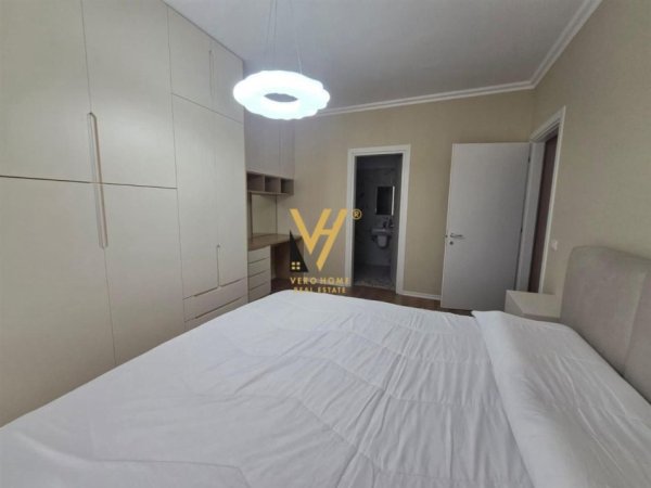 Shqiperi, jepet me qera apartament 2+1+Ballkon Kati 4, 105 m² 600 € (ASTIR)