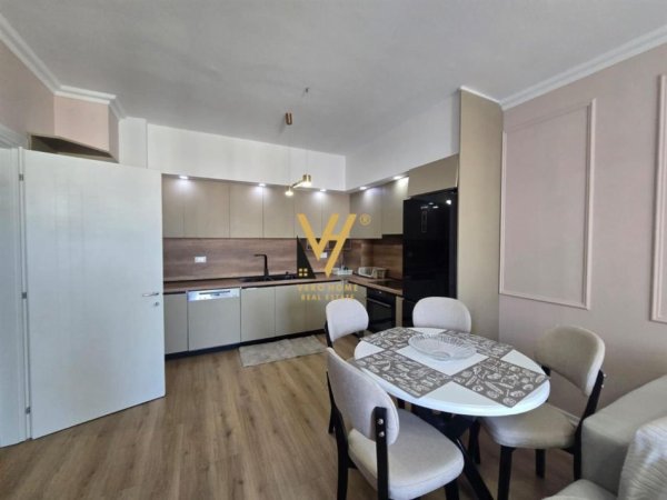 Shqiperi, jepet me qera apartament 2+1+Ballkon Kati 4, 105 m² 600 € (ASTIR)