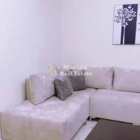 Tirane, jepet me qera shtepi 2+1 Kati 3, 80 m² 600 € (Rruga Mine Peza)