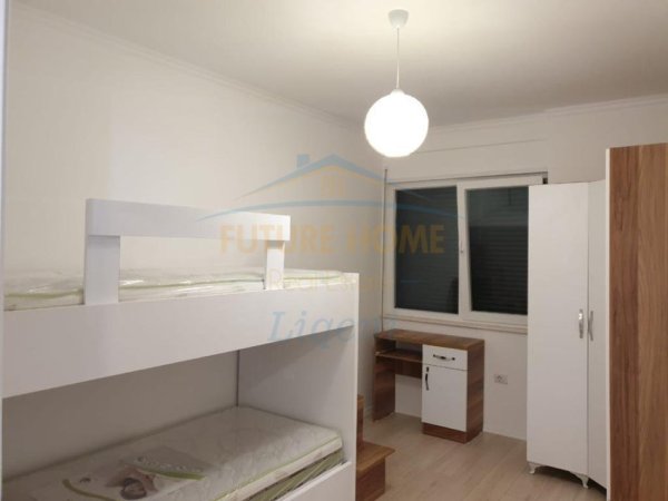 Shitet, Apartament 2+1+2, Rruga Dritan Hoxha, Tirane.