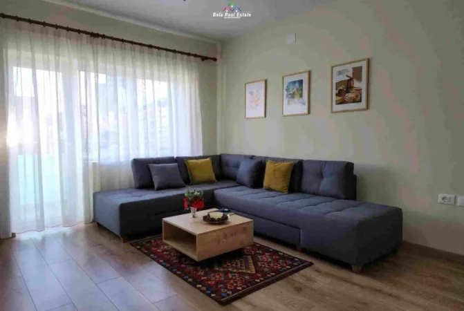 Tirane, jepet me qera apartament 1+1 Kati 4, 70 m² 650 € (Rruga sulejman Pasha)