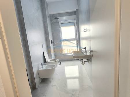Tirane, shitet apartament 1+1 Kati 2, 59 m² 108.000 € (ALI DEM ,KOMPLEKSI KAIMI)