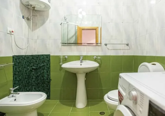 Tirane, shitet apartament , 135 m² 212.000 € 