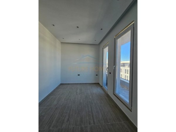 SHITET APARTAMENT 2+1+2 TEK UNIVERS CITY, QTU