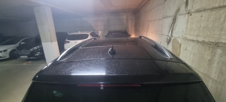 Tirane, shes SUV Vw tiguan 2.0 tdi 2009 full panorama Nafte, e zeze manuale Kondicioner 349.000 km 4.950 €