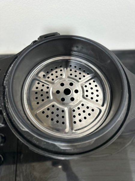 Tirane, shes shes multicooker aspak i perdorur 60euro