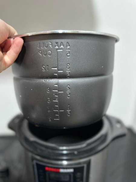 Tirane, shes shes multicooker aspak i perdorur 60euro