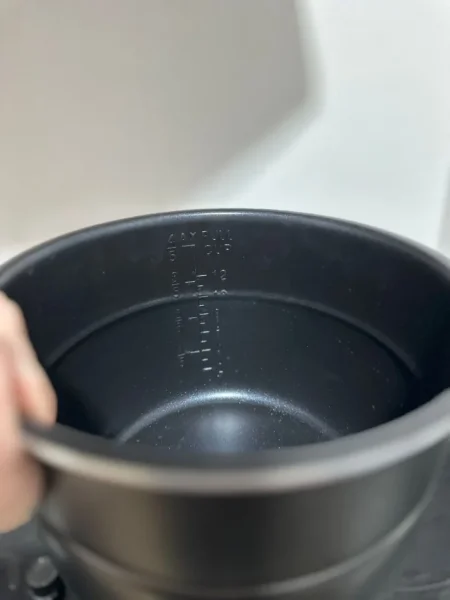 Tirane, shes shes multicooker aspak i perdorur 60euro