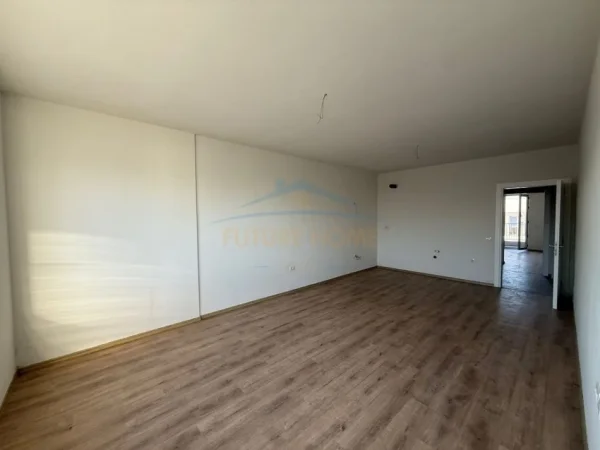 Tirane, shitet apartament 2+1+Ballkon Kati 8, 106 m² 122.000 € (QTU)