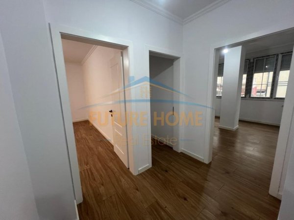 Tirane, shitet apartament Kati 4, 136 m² 495.000 €