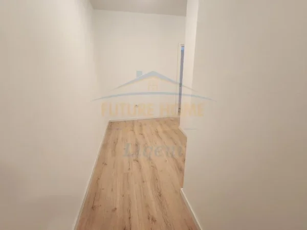 Tirane, shitet apartament Kati 2, 78 m² 203.500 €