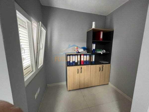 Tirane, shitet apartament Kati 5, 137 m² 365.000 €