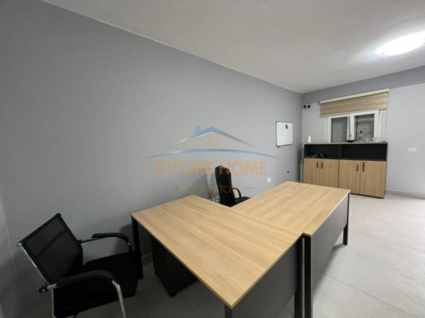 Tirane, shitet apartament Kati 5, 137 m² 365.000 €
