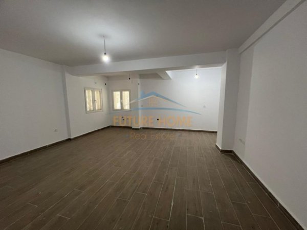 Tirane, shitet apartament Kati 3, 75 m² 129.000 €