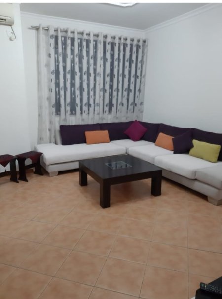 Tirane, jepet me qera apartament 2+1 Kati 5, 110 m² 650 € (Kompleksi Panorama Don Bosko)
