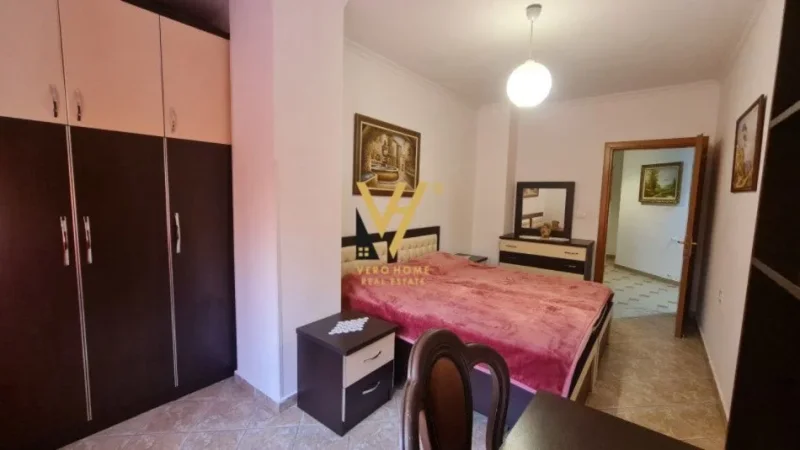 Tirane, jepet me qera apartament 2+1+Ballkon Kati 2, 115 m² 660 € (DON BOSKO)