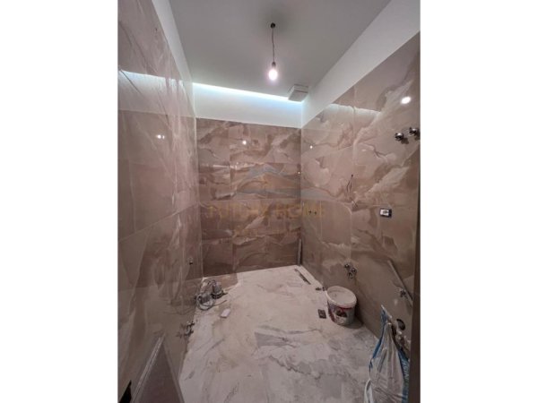 Tirane, shitet apartament 1+1 Kati 0, 47 m² 93.000 €