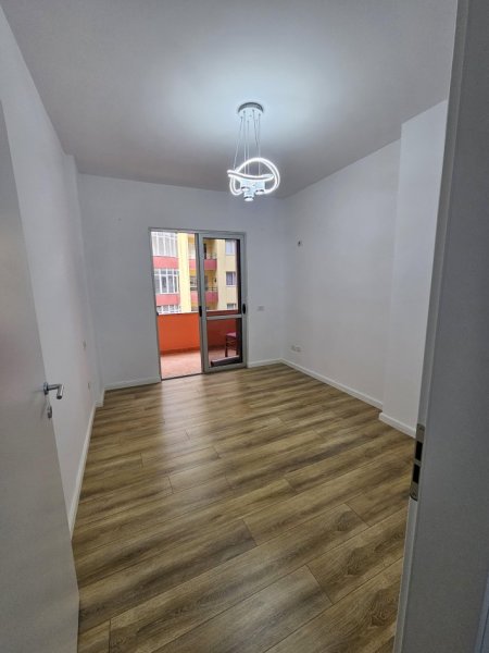 shitet apartament 2+1 Kati 2, 76 m² 120.000 € (Astir)