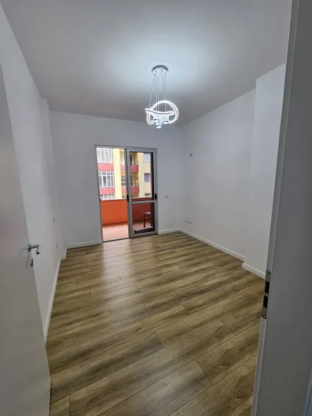 shitet apartament 2+1 Kati 2, 76 m² 120.000 € (Astir)