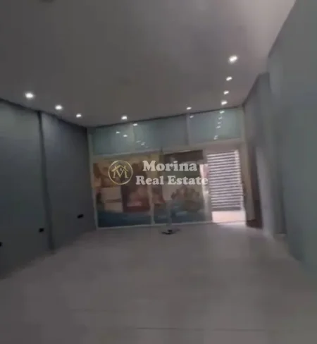 Tirane, jepet me qera ambjent biznesi Kati 0, 120 m² 500 € (Rruga e Dibres)
