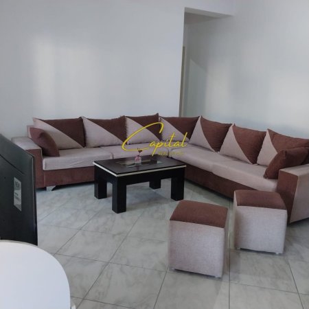 Tirane, jepet me qera apartament 2+1 Kati 4, 102 m² 400 € (FRESKU)