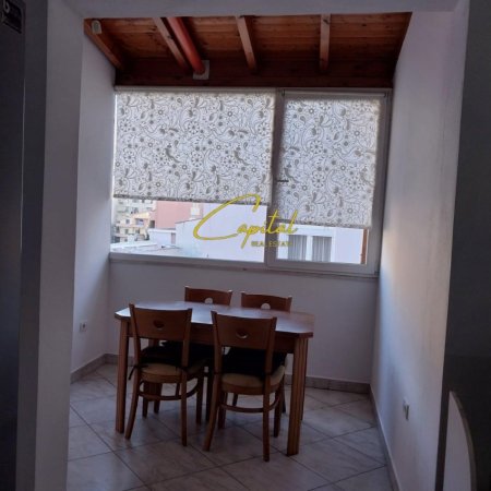 Tirane, jepet me qera apartament 2+1 Kati 4, 102 m² 400 € (FRESKU)