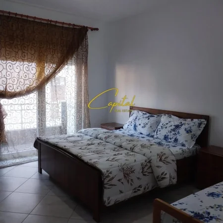 Tirane, jepet me qera apartament 2+1 Kati 4, 102 m² 400 € (FRESKU)