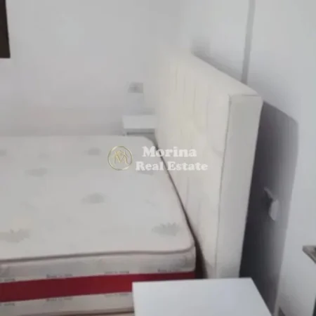 Tirane, jepet me qera apartament 1+1 Kati 1, 70 m² 330 € (Don Bosko)