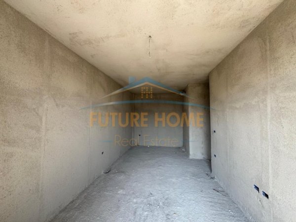 Tirane, shitet apartament 2+1+Ballkon Kati 3, 93 m² 97.000 € (Univers City QTU)