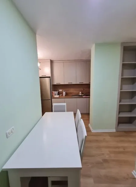 Tirane, shitet apartament 2+1 Kati 5, 94 m² 210.000 € (Rruga e Kavajës)