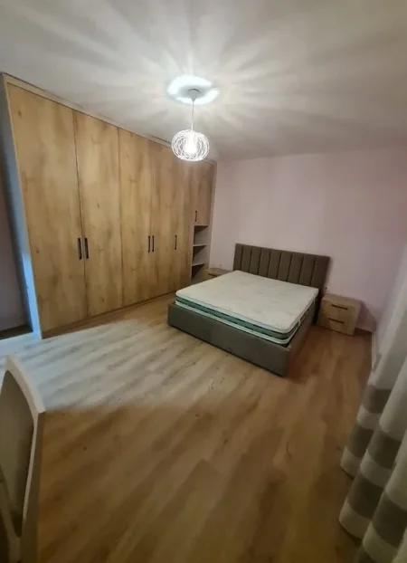 Tirane, shitet apartament 2+1 Kati 5, 94 m² 210.000 € (Rruga e Kavajës)