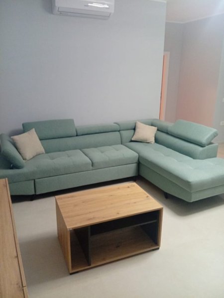 Jepet me Qera Apartament 2+1+2 ne 5 Maji, pas Concordit,  550 €uro
