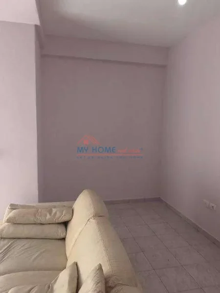 Tirane, shitet apartament 2+1+Ballkon Kati 1, 100 m² 155.000 € (Rruga Eduart Mano)