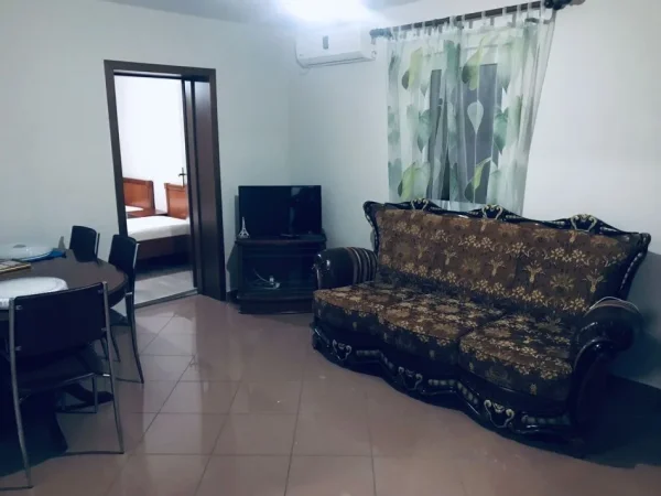 JEPET ME QERA APARTAMENT 2+1 PËRBALLË DELIJORGJIT,  500 €uro