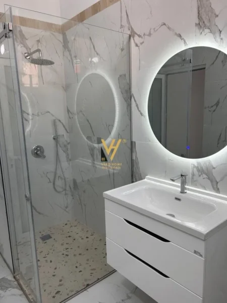 Tirane, jepet me qera apartament 2+1+Ballkon Kati 2, 90 m² 500 € (MULLET)