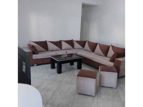 Tirane, jepet me qera apartament 2+1 Kati 4, 102 m² 400 € (Fresku)