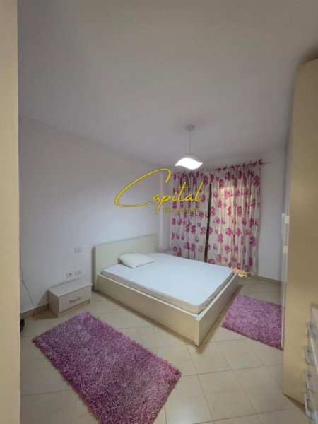 Tirane, jepet me qera apartament 2+1 Kati 7, 93 m² 500 € (YZBERISHT)