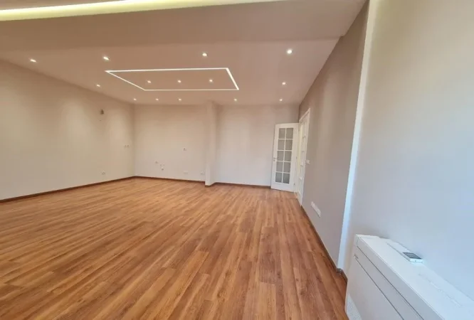 Tirane, shitet apartament 3+1+Aneks+Ballkon Kati 7, 146 m² 398.000 € 